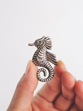 Vintage Sterling Silver Seahorse Mexico Silver Brooch Pin Handcrafted 2-Inch Len